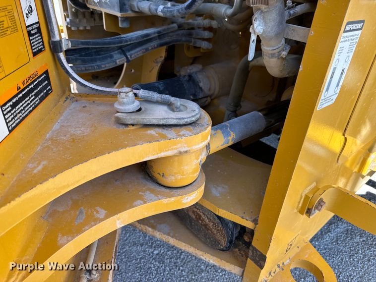 image for item DL4474 2017 John Deere 844K-III wheel loader