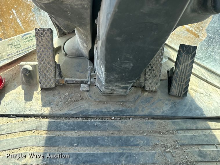 image for item DL4474 2017 John Deere 844K-III wheel loader