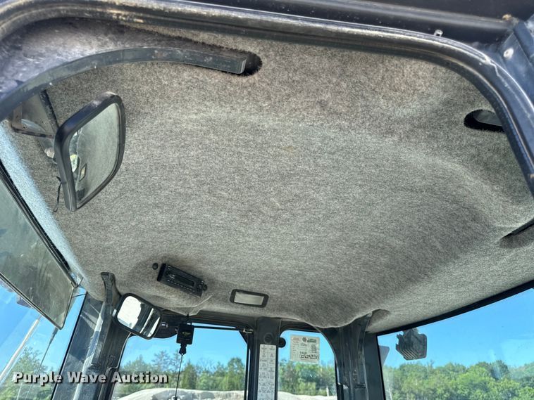 image for item DL4474 2017 John Deere 844K-III wheel loader