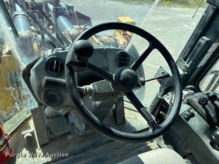 image for item DL4474 2017 John Deere 844K-III wheel loader