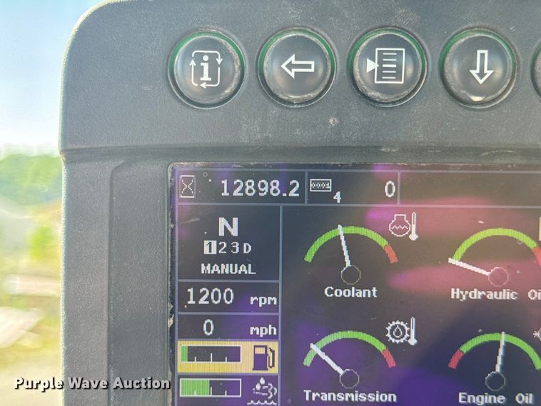 image for item DL4474 2017 John Deere 844K-III wheel loader