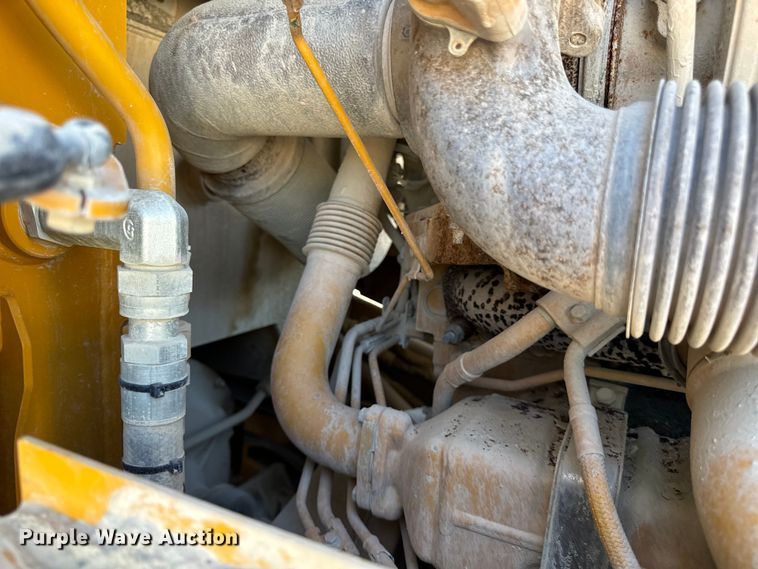 image for item DL4474 2017 John Deere 844K-III wheel loader