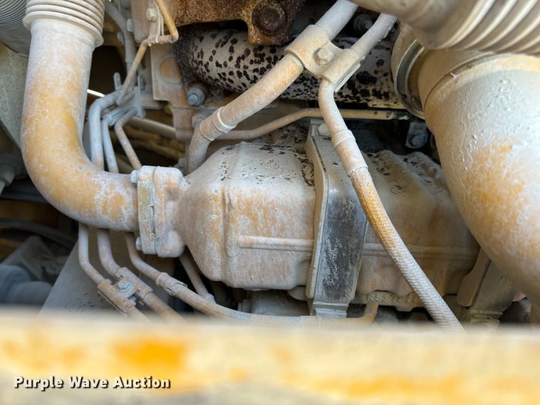 image for item DL4474 2017 John Deere 844K-III wheel loader