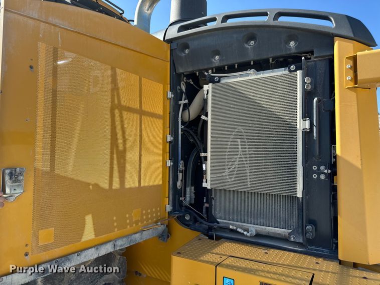 image for item DL4474 2017 John Deere 844K-III wheel loader