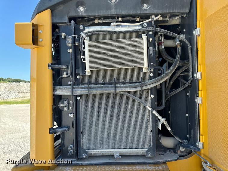 image for item DL4474 2017 John Deere 844K-III wheel loader