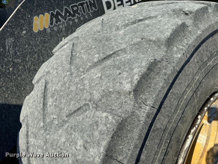 image for item DL4474 2017 John Deere 844K-III wheel loader