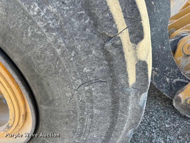 image for item DL4474 2017 John Deere 844K-III wheel loader