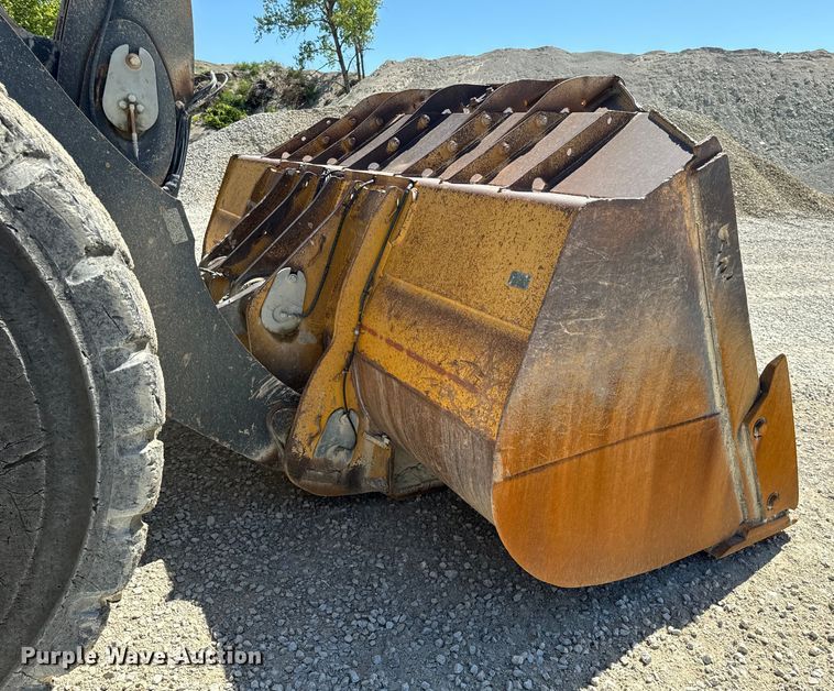 image for item DL4475 2013 John Deere 844K-II wheel loader