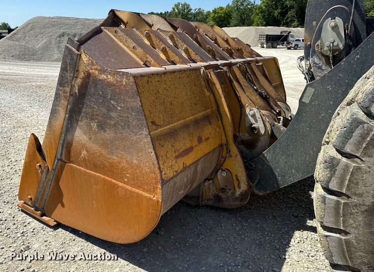 image for item DL4475 2013 John Deere 844K-II wheel loader