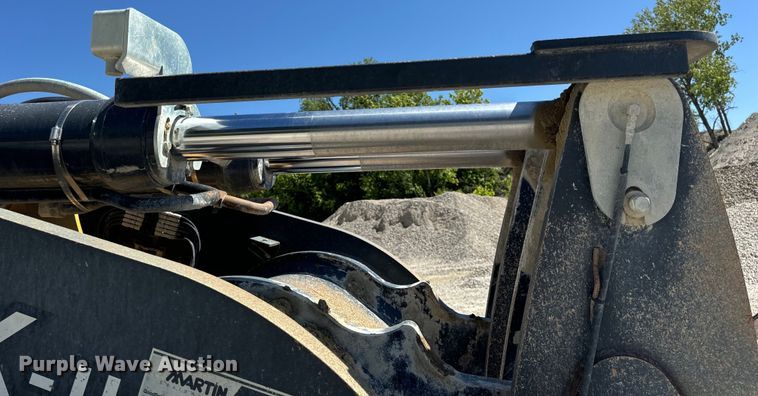 image for item DL4475 2013 John Deere 844K-II wheel loader