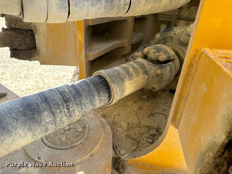 image for item DL4475 2013 John Deere 844K-II wheel loader