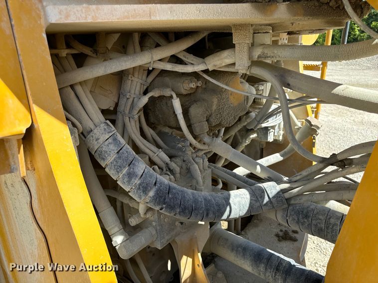image for item DL4475 2013 John Deere 844K-II wheel loader