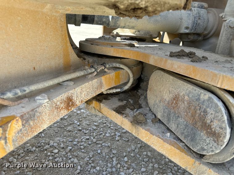 image for item DL4475 2013 John Deere 844K-II wheel loader