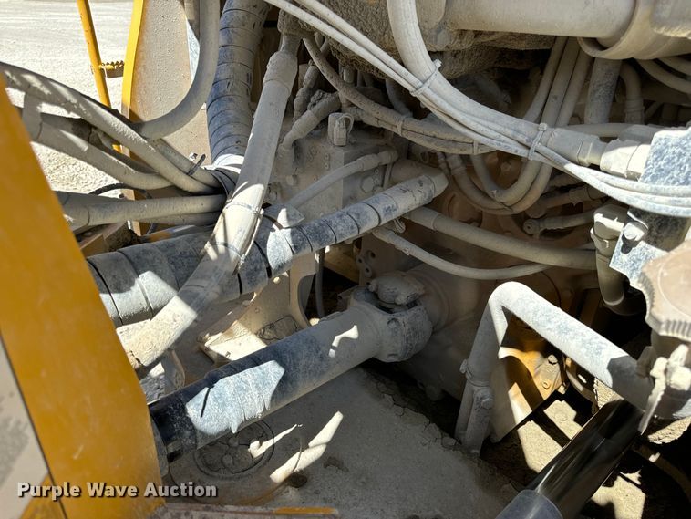 image for item DL4475 2013 John Deere 844K-II wheel loader