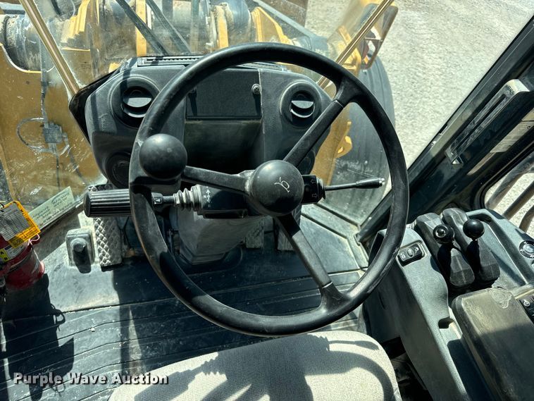 image for item DL4475 2013 John Deere 844K-II wheel loader