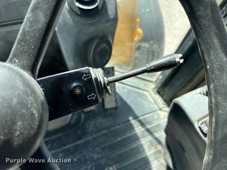 image for item DL4475 2013 John Deere 844K-II wheel loader