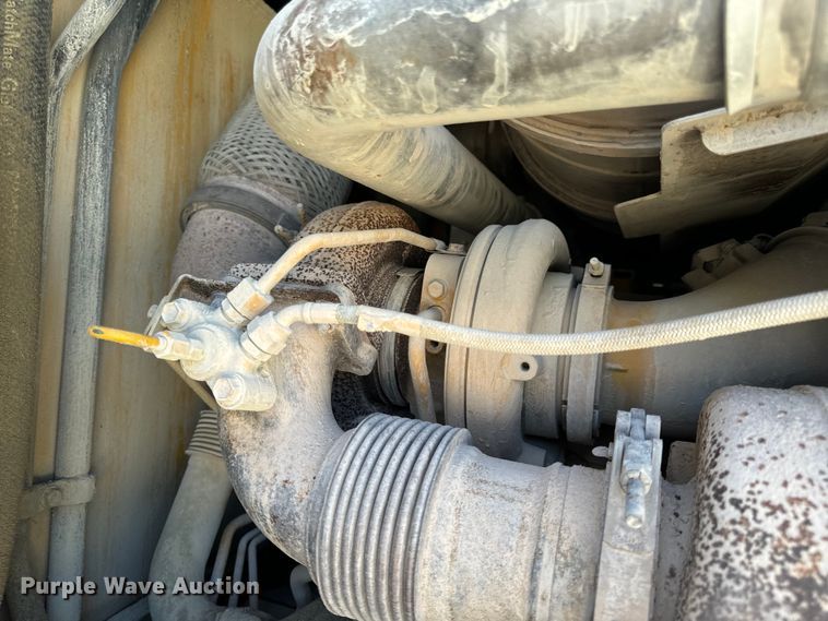 image for item DL4475 2013 John Deere 844K-II wheel loader