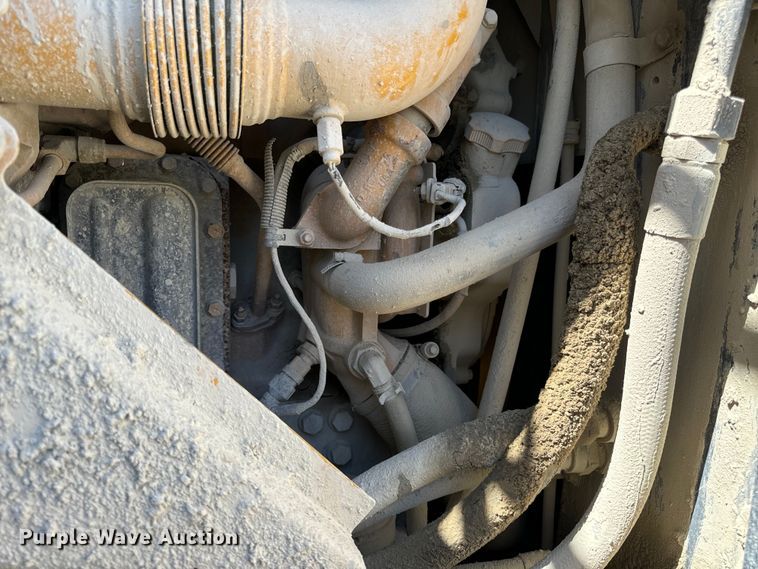 image for item DL4475 2013 John Deere 844K-II wheel loader