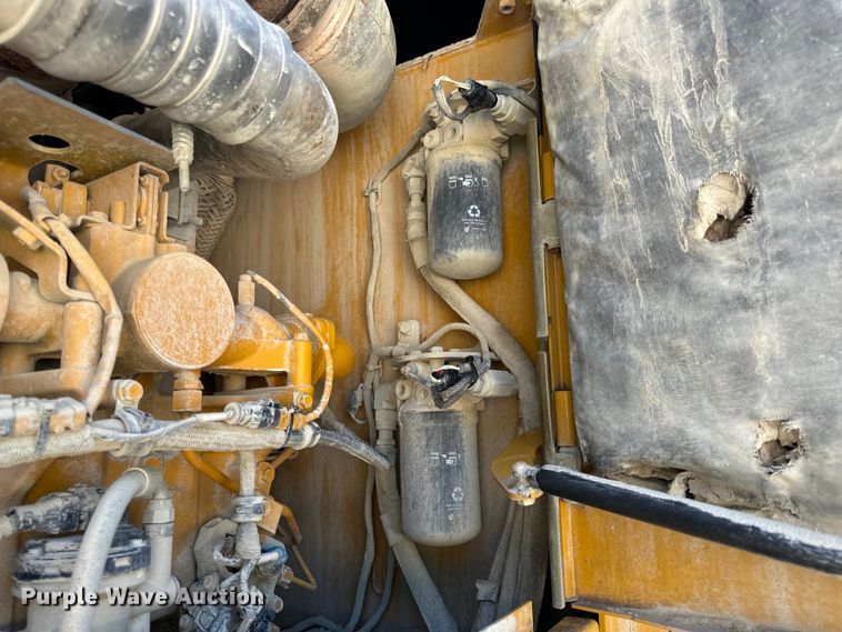 image for item DL4475 2013 John Deere 844K-II wheel loader