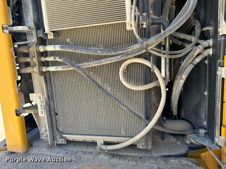 image for item DL4475 2013 John Deere 844K-II wheel loader