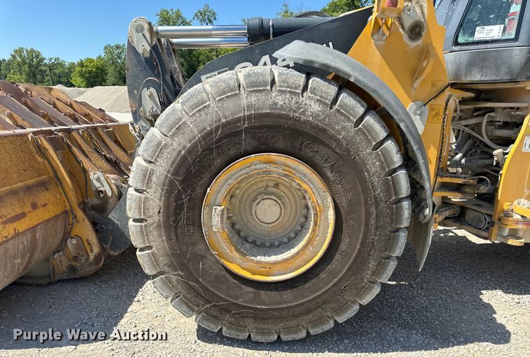 image for item DL4475 2013 John Deere 844K-II wheel loader