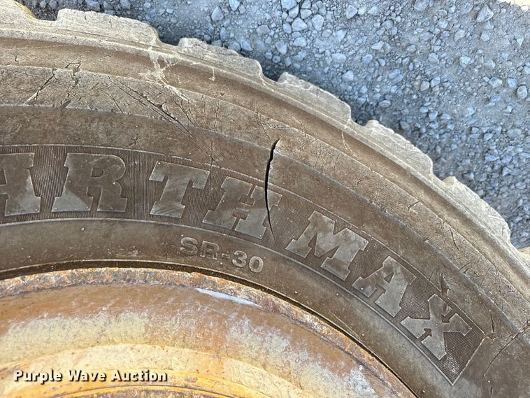 image for item DL4475 2013 John Deere 844K-II wheel loader