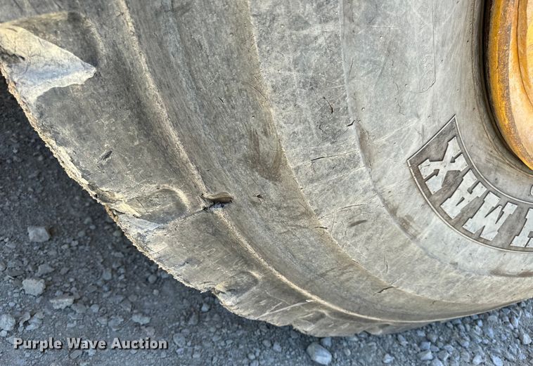 image for item DL4475 2013 John Deere 844K-II wheel loader