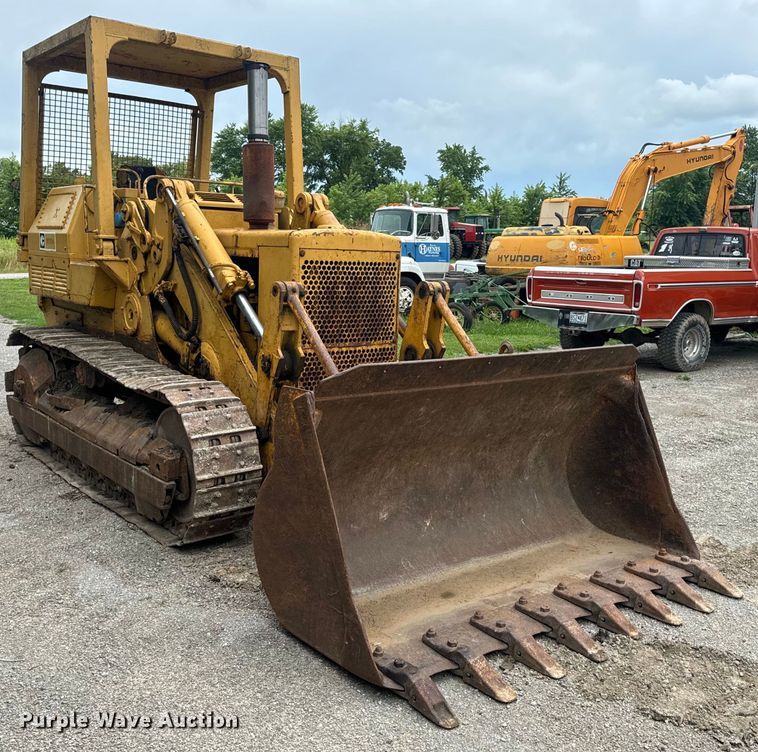 image for item DL4477 1971 Caterpillar  955K track loader