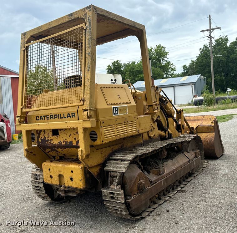 image for item DL4477 1971 Caterpillar  955K track loader