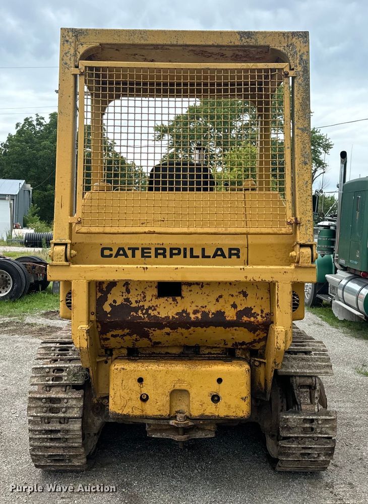 image for item DL4477 1971 Caterpillar  955K track loader