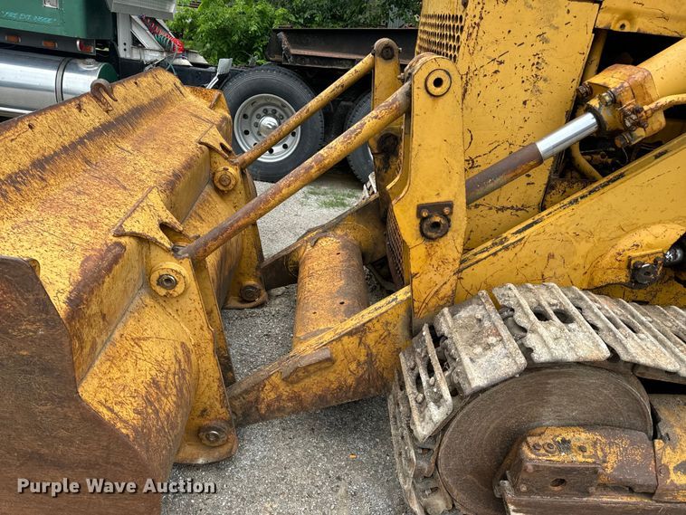 image for item DL4477 1971 Caterpillar  955K track loader