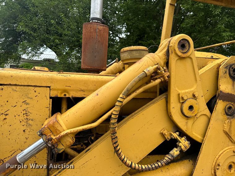 image for item DL4477 1971 Caterpillar  955K track loader