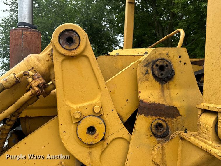 image for item DL4477 1971 Caterpillar  955K track loader