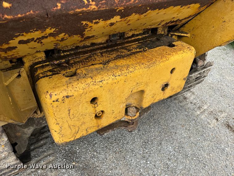 image for item DL4477 1971 Caterpillar  955K track loader