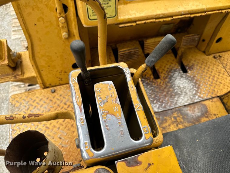 image for item DL4477 1971 Caterpillar  955K track loader