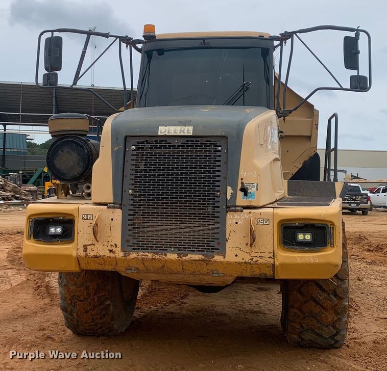 image for item DM7918 2004 John Deere 350D haul truck