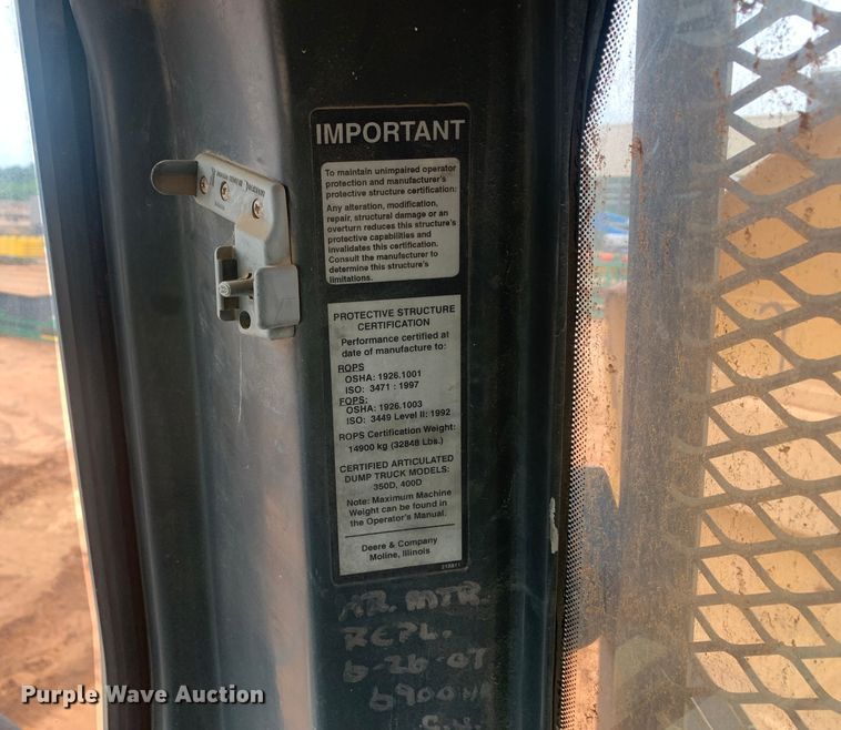 image for item DM7918 2004 John Deere 350D haul truck