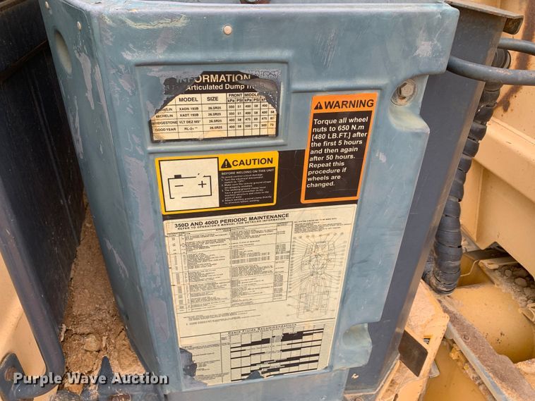 image for item DM7918 2004 John Deere 350D haul truck