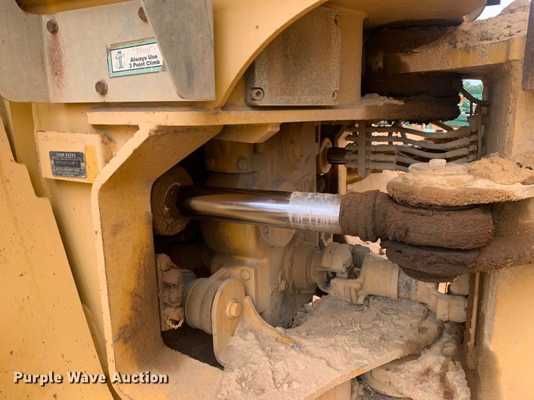 image for item DM7918 2004 John Deere 350D haul truck