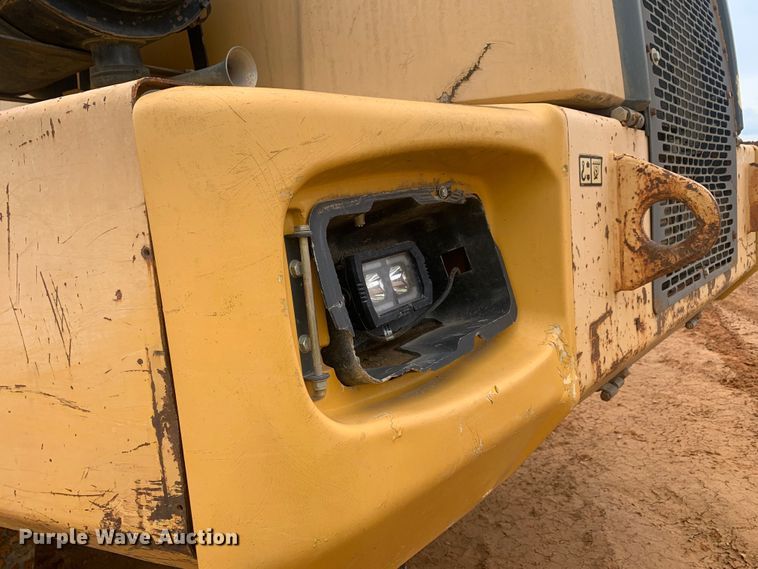 image for item DM7918 2004 John Deere 350D haul truck