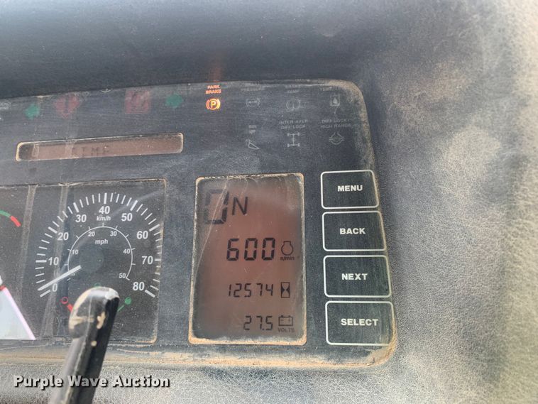 image for item DM7918 2004 John Deere 350D haul truck