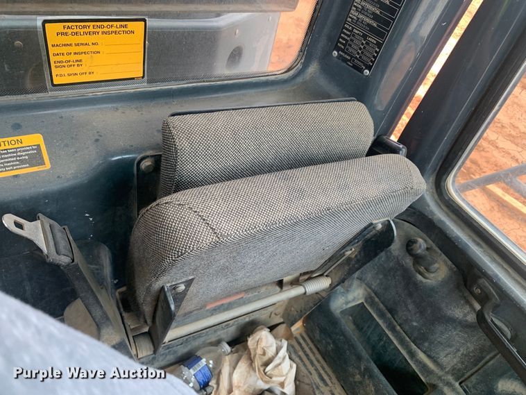 image for item DM7918 2004 John Deere 350D haul truck