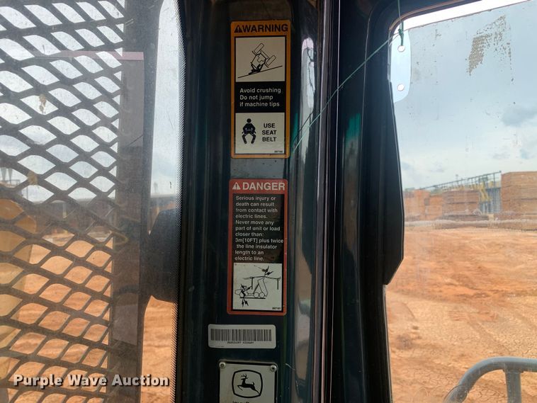 image for item DM7918 2004 John Deere 350D haul truck