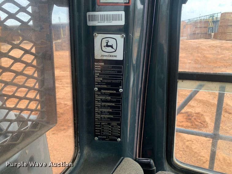 image for item DM7918 2004 John Deere 350D haul truck