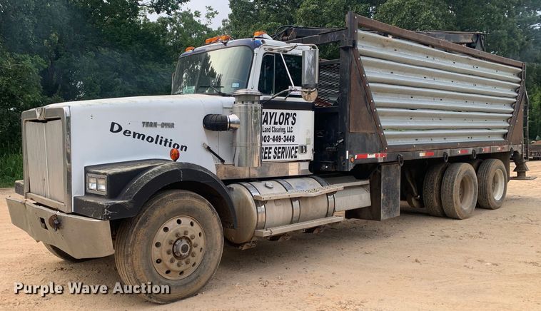 image for item DM7919 1991 Western Star 4900 grapple crane truck