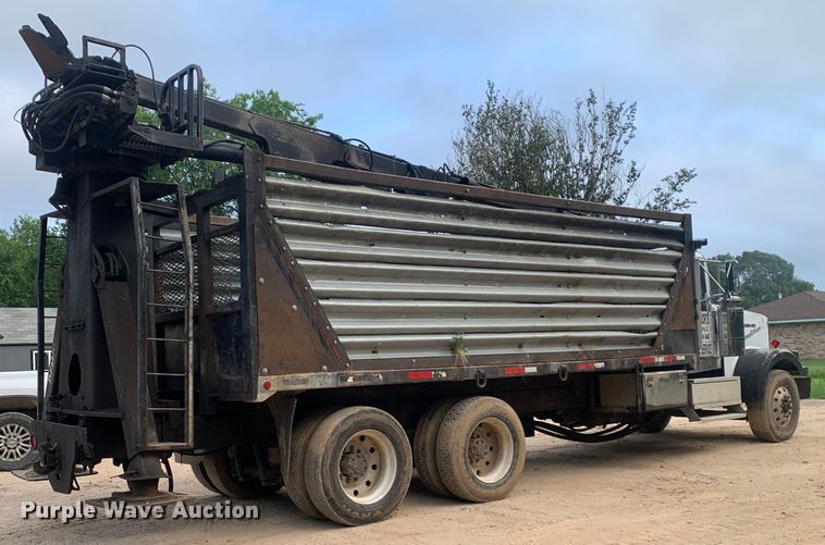 image for item DM7919 1991 Western Star 4900 grapple crane truck