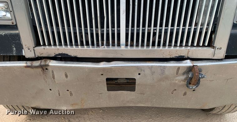 image for item DM7919 1991 Western Star 4900 grapple crane truck