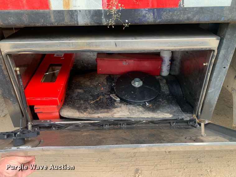 image for item DM7919 1991 Western Star 4900 grapple crane truck