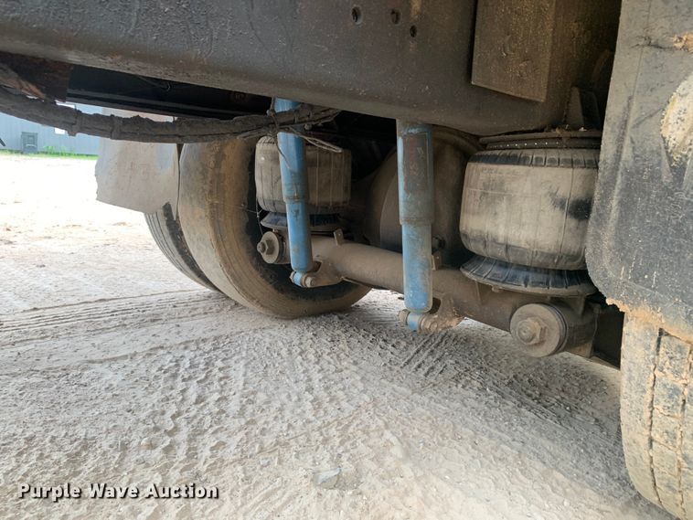 image for item DM7919 1991 Western Star 4900 grapple crane truck