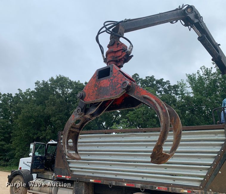 image for item DM7919 1991 Western Star 4900 grapple crane truck